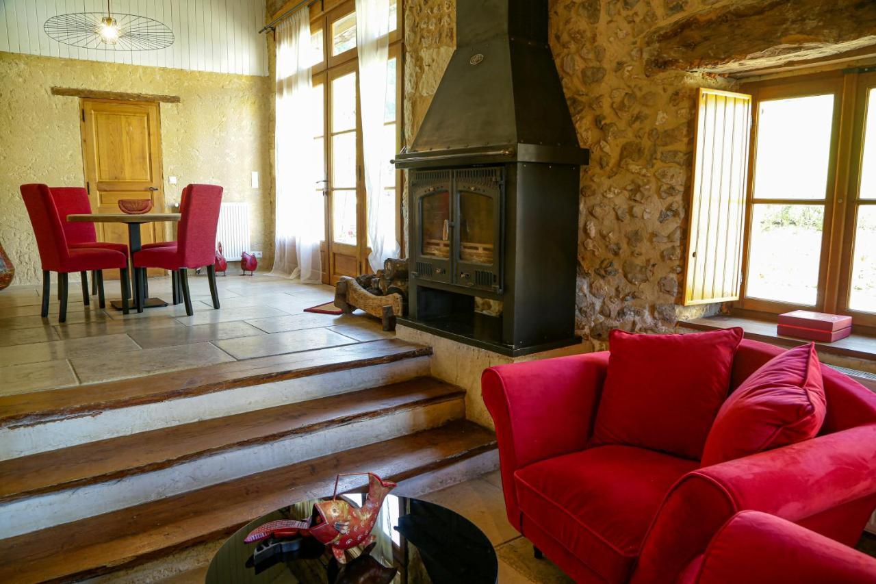 Bed and breakfast Domaine du Bourg Salon Extérieur photo