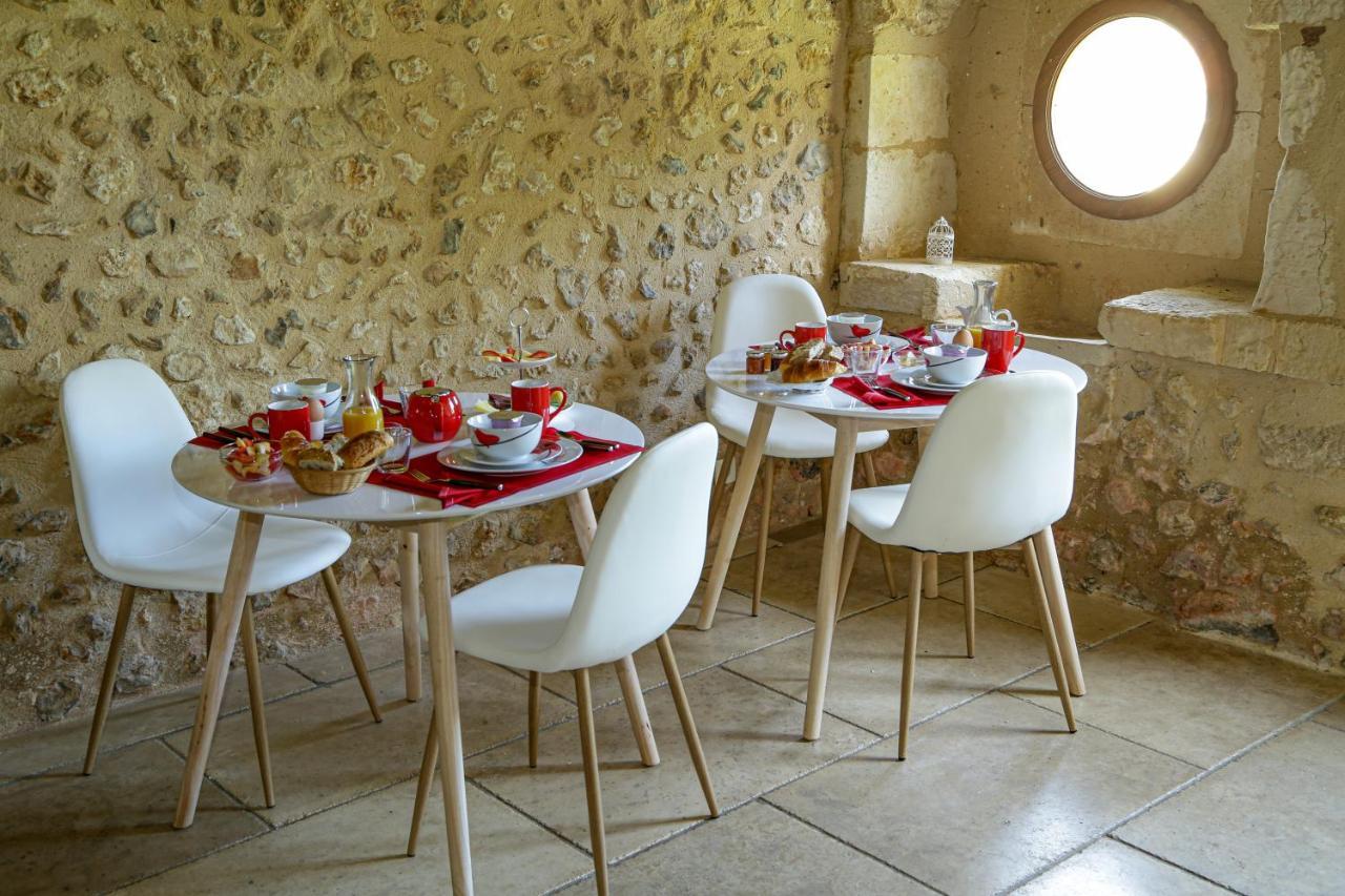 Bed and breakfast Domaine du Bourg Salon Extérieur photo
