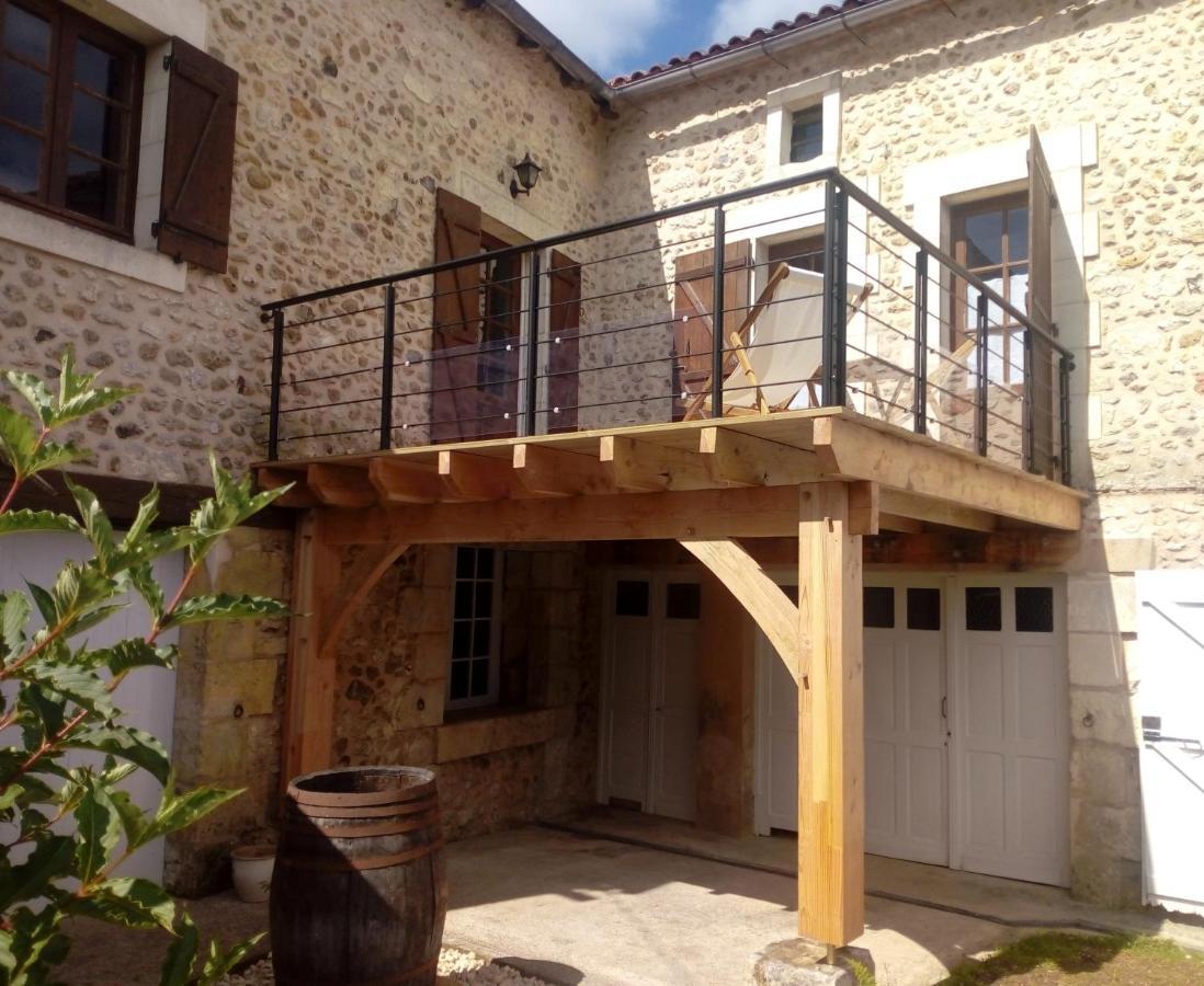 Bed and breakfast Domaine du Bourg Salon Extérieur photo